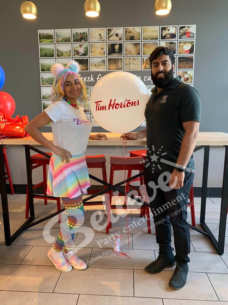 Rent Balloon Twisting for Event Vancouver Rent Balloon Twisting for Event Vancouver
