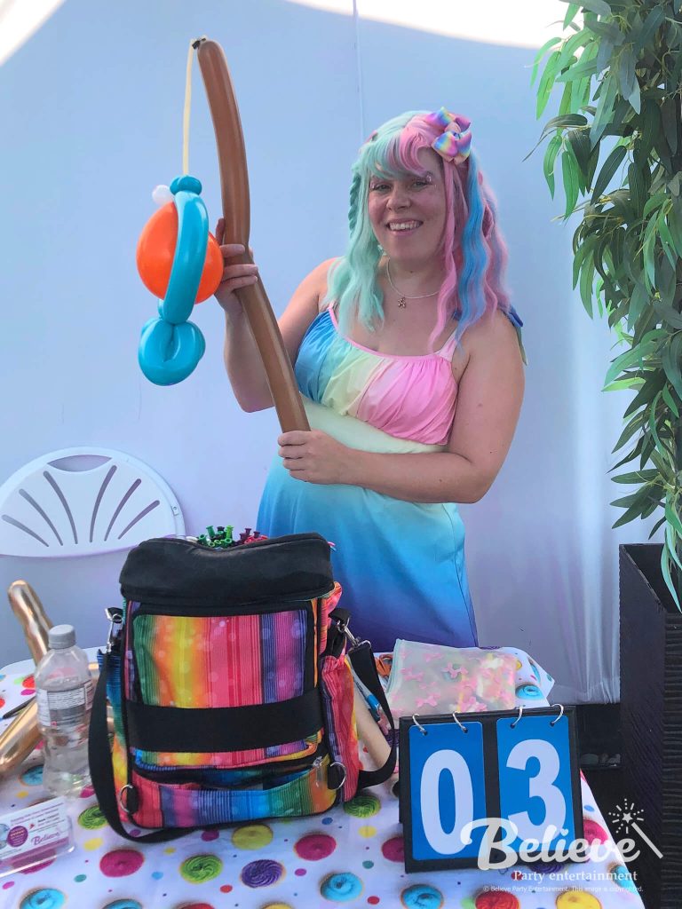 Balloon animal maker Kelowna