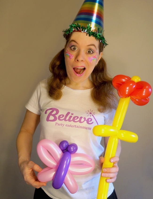 Balloon Artist Vancouver - Balloon Maker for Birthday Parties