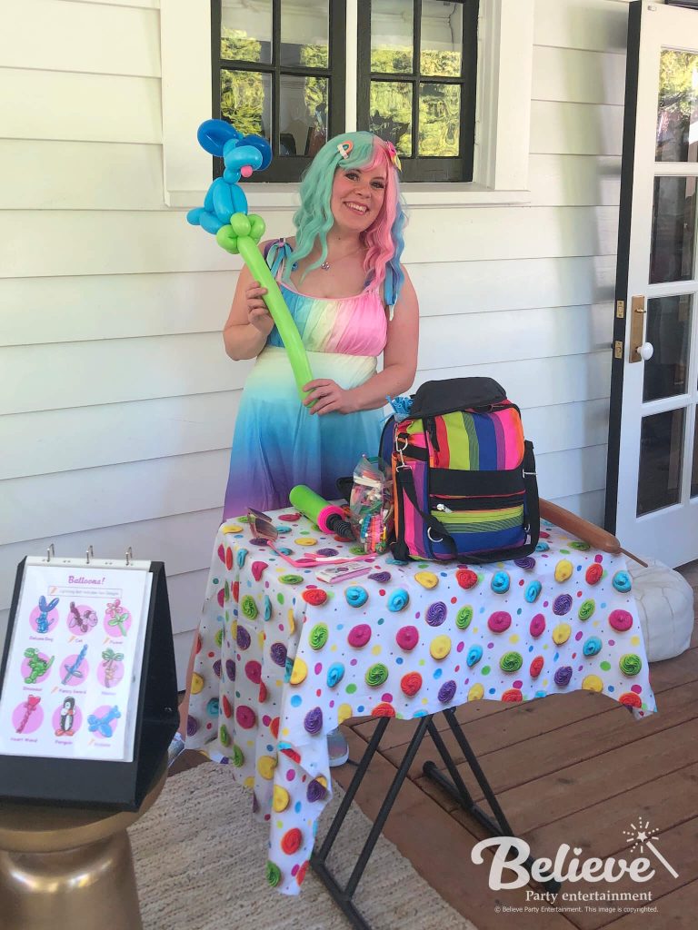 Balloon maker for parties Kelowna
