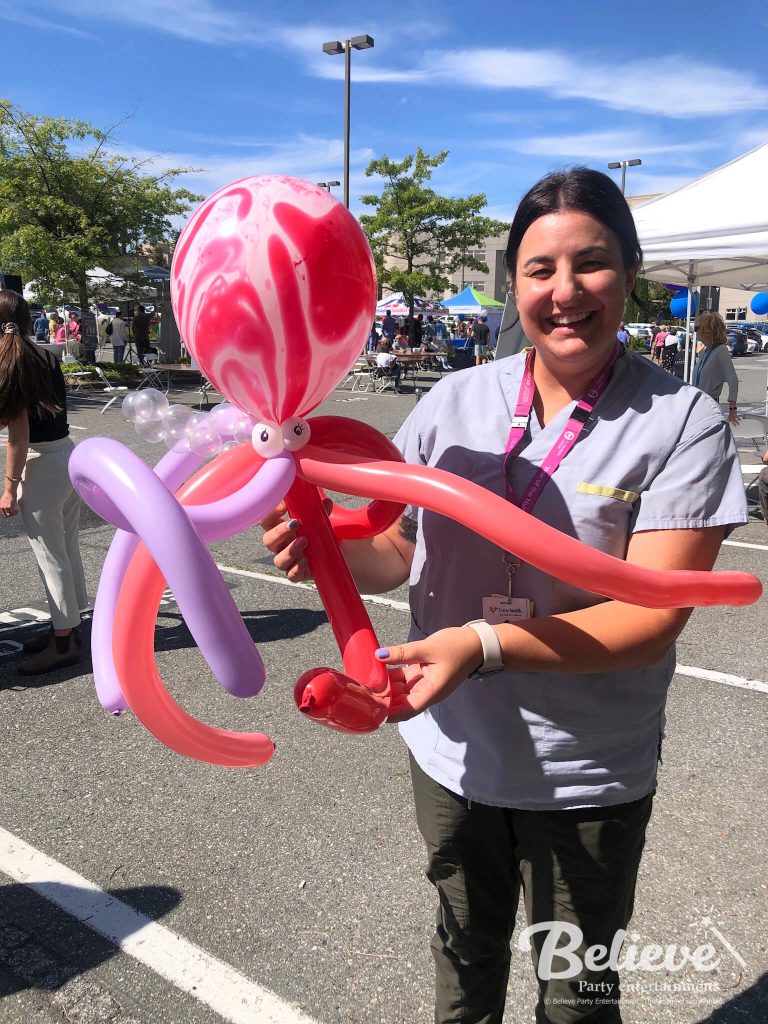 Octopus balloon animal for kids