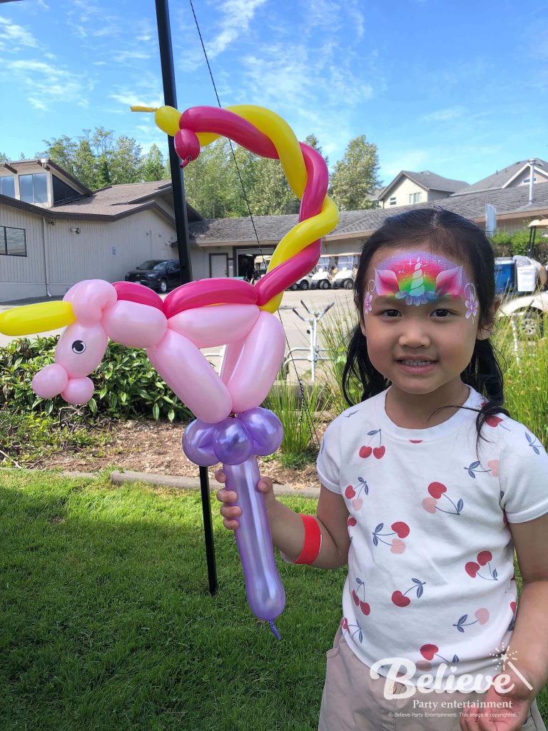 Unicorn face painting for kid
