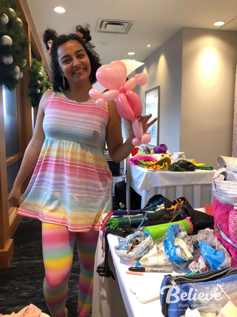 Balloon maker for Vancouver kids birthdays